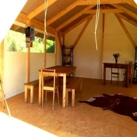 Semesterbostad House La Perche *