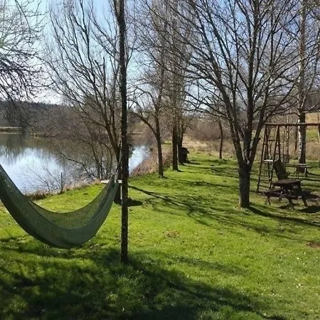 Semesterbostad House La Perche *
